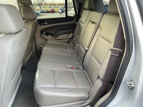 Used 2019 Chevrolet Tahoe LT image 14