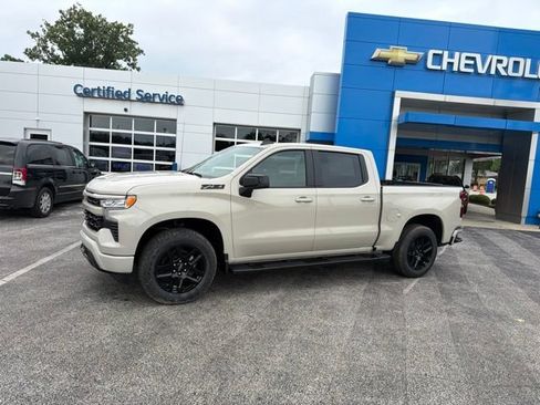 New 2026 Chevrolet Silverado 1500 RST w/ Convenience Package II AWD/4WD image 4