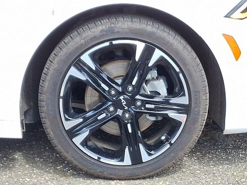 Used 2024 Kia K5 GT-Line image 8