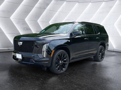 New 2026 Cadillac Escalade Platinum Sport w/ LPO, ONYX Package AWD/4WD image 2