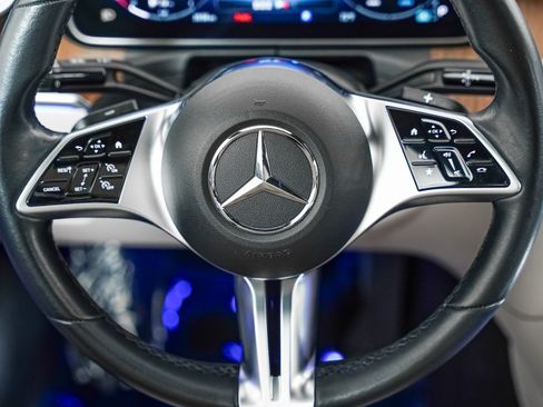 Certified 2023 Mercedes-Benz C 300 Sedan image 16