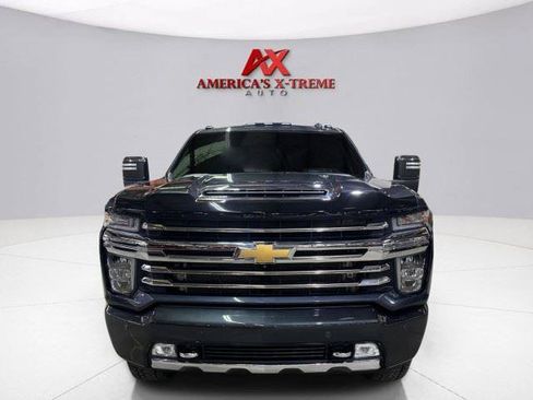 Used 2020 Chevrolet Silverado 2500 High Country w/ Technology Package AWD/4WD image 10