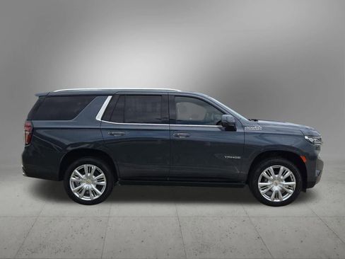 Used 2021 Chevrolet Tahoe High Country w/ Premium Package AWD/4WD image 7