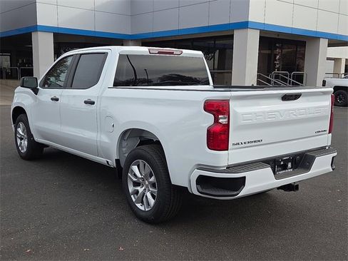 New 2026 Chevrolet Silverado 1500 Custom image 3