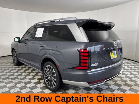 Used 2026 Hyundai Palisade Calligraphy FWD image 9