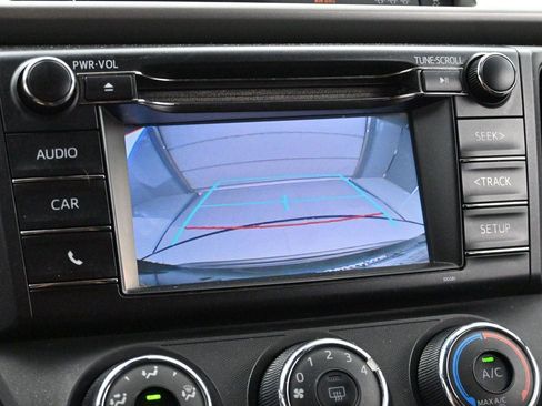 Used 2018 Toyota RAV4 LE w/ All Weather Liner Package AWD/4WD image 19