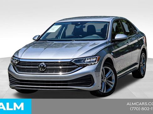 Used 2024 Volkswagen Jetta SE FWD image 1