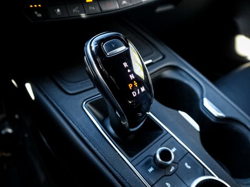 Used 2022 Cadillac XT4 Sport w/ Comfort Package image 26