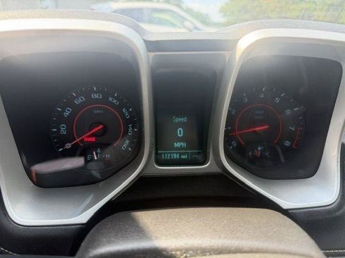 Used 2015 Chevrolet Camaro LS RWD image 16