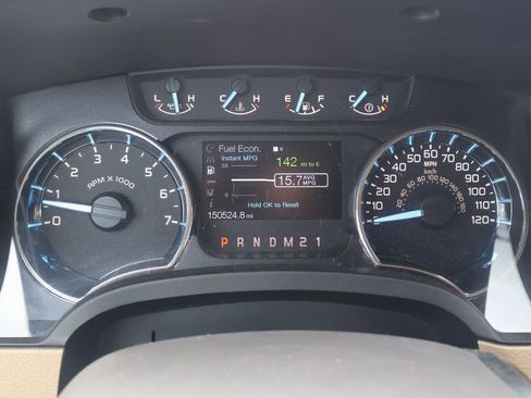 Used 2011 Ford F150 XLT w/ XLT Chrome Pkg image 2