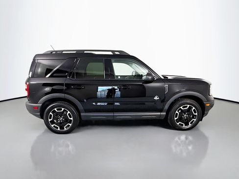 Used 2022 Ford Bronco Sport Outer Banks w/ Tech Package AWD/4WD image 8