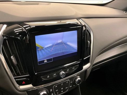 Used 2023 Chevrolet Traverse LT FWD image 20