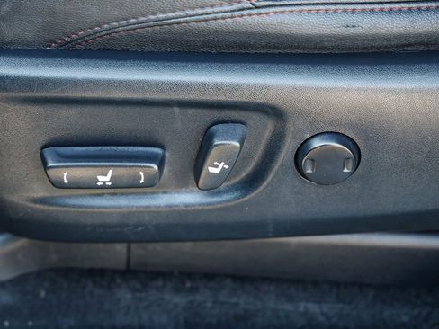 Used 2021 Toyota 4Runner Venture w/ Moonroof Package image 22