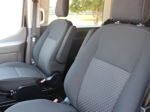 Used 2023 Ford Transit 350 XLT RWD image 26