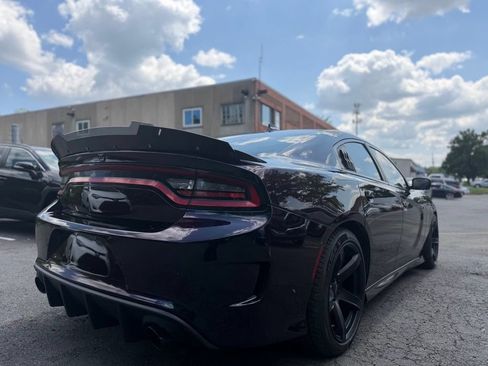 Used 2021 Dodge Charger Scat Pack w/ Plus Group RWD image 10