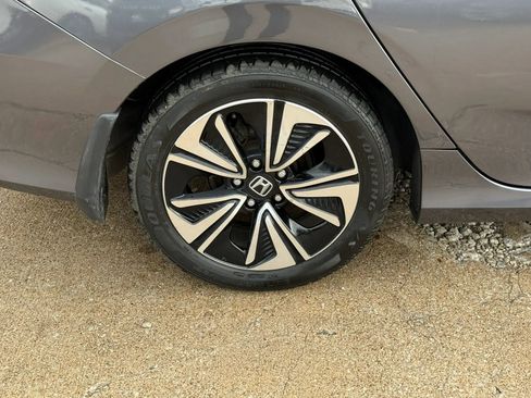 Used 2017 Honda Civic EX-T image 41