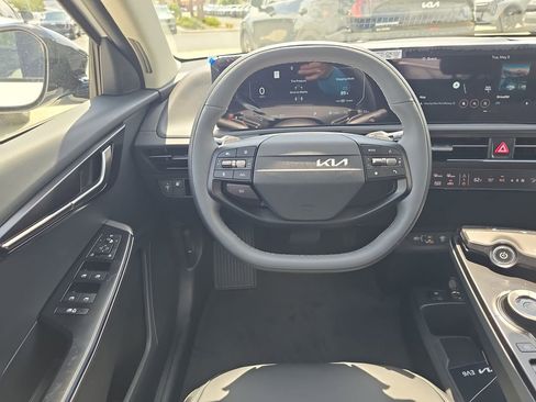 New 2026 Kia EV6 Light RWD image 13