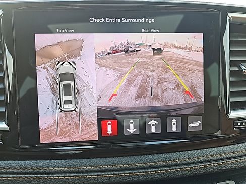 Certified 2022 Chrysler Pacifica Pinnacle image 39