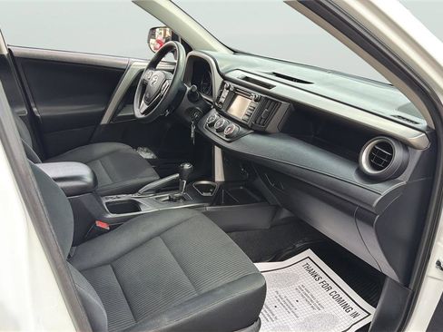 Used 2017 Toyota RAV4 LE w/ All Weather Liner Package AWD/4WD image 15