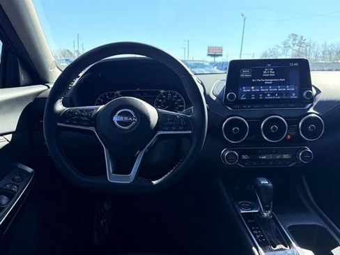 Used 2025 Nissan Sentra SR w/ Midnight Edition image 25