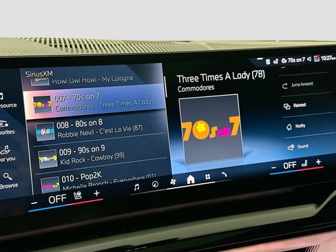 New 2026 BMW 550e xDrive w/ Executive Package image 14