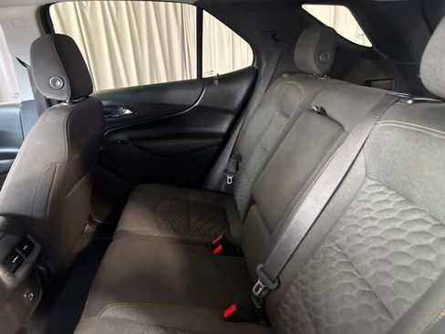 Used 2020 Chevrolet Equinox LT FWD image 16