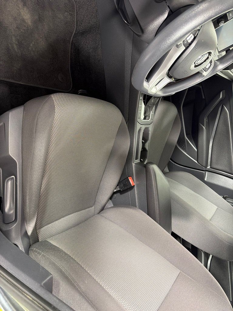 Used 2020 Volkswagen Jetta FWD image 12