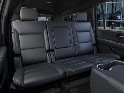New 2026 GMC Yukon XL Elevation image 17