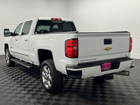 Used 2019 Chevrolet Silverado 2500 LTZ w/ Duramax Plus Package AWD/4WD image 3