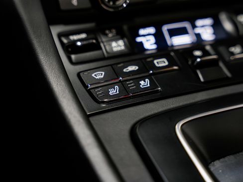 Used 2014 Porsche 911 Targa 4S image 15