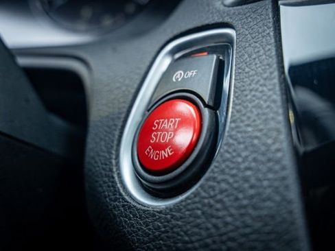 Used 2021 BMW M2 Competition w/ Executive Package image 31