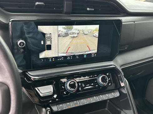 Used 2023 GMC Sierra 1500 AT4X image 22