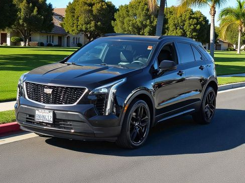 Used 2019 Cadillac XT4 Sport image 4