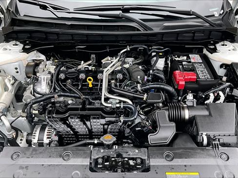 Certified 2025 Nissan Altima 2.5 SV FWD image 31