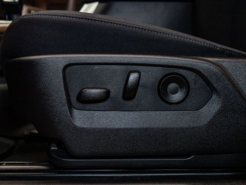 Used 2024 Chevrolet Silverado 1500 RST w/ Redline Edition image 25