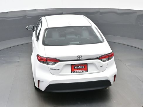 Used 2024 Toyota Corolla LE FWD image 37