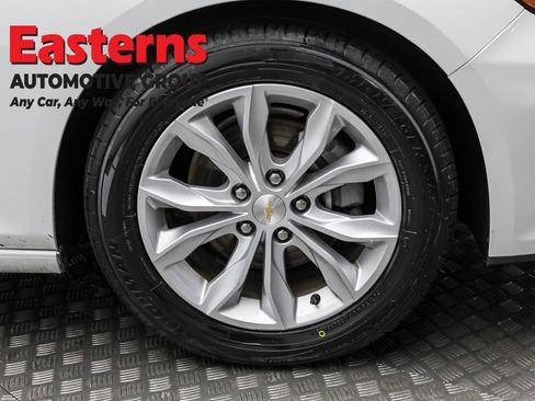 Used 2024 Chevrolet Malibu LT image 31