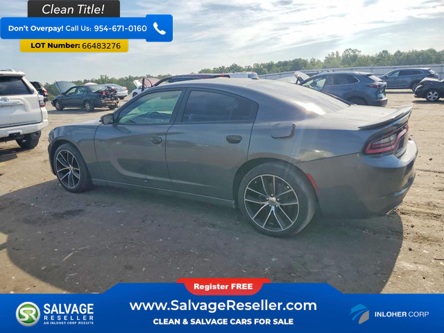 Used 2019 Dodge Charger SXT w/ Plus Group RWD image 3