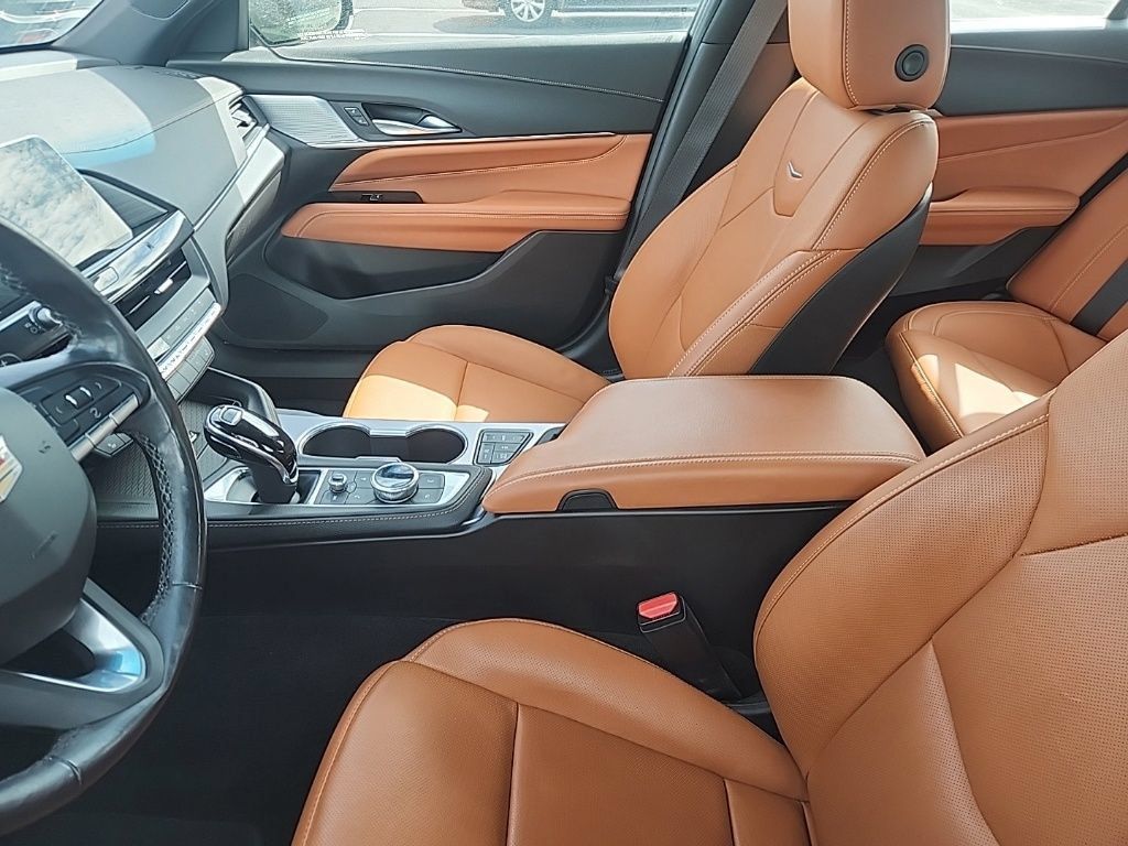 Used 2020 Cadillac CT4 Premium Luxury RWD image 11
