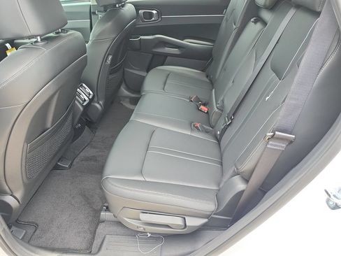 New 2026 Kia Sorento S FWD image 16