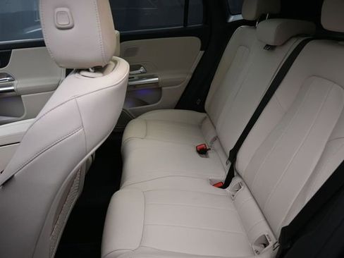 New 2026 Mercedes-Benz GLA 250 image 14