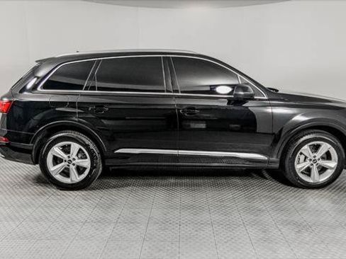 Used 2023 Audi Q7 2.0T Premium w/ Convenience Package AWD/4WD image 9