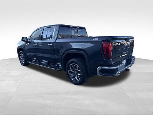 Used 2024 GMC Sierra 1500 SLT w/ SLT Premium Package image 3