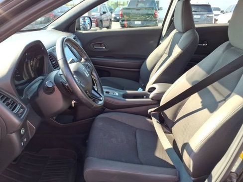 Used 2019 Honda HR-V Sport image 24