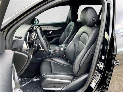 Certified 2022 Mercedes-Benz GLC 300 image 27