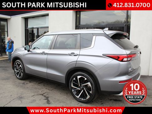 Used 2022 Mitsubishi Outlander SE image 6