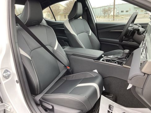 Certified 2026 Toyota Camry SE w/ Convenience Package image 28