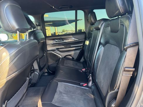 Certified 2022 Jeep Grand Cherokee Altitude image 26