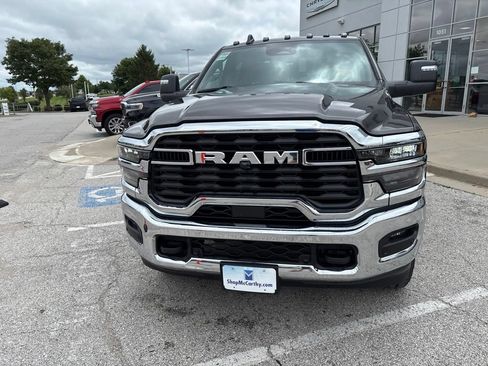 Used 2026 RAM 2500 Big Horn AWD/4WD image 10