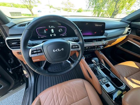 Used 2025 Kia Telluride EX X-Line AWD/4WD image 16